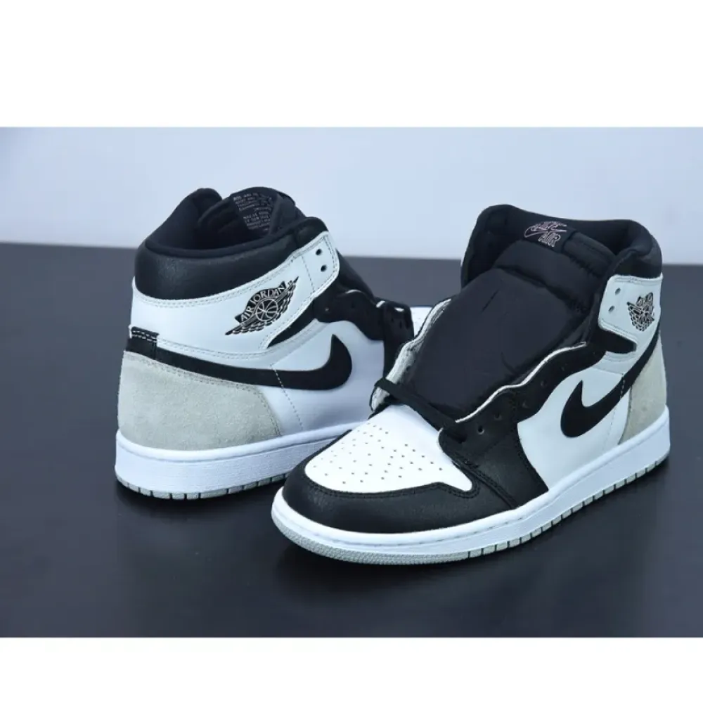 Air Jordan 1 High OG “Stage Haze” White/Black/Grey Fog  555088-108