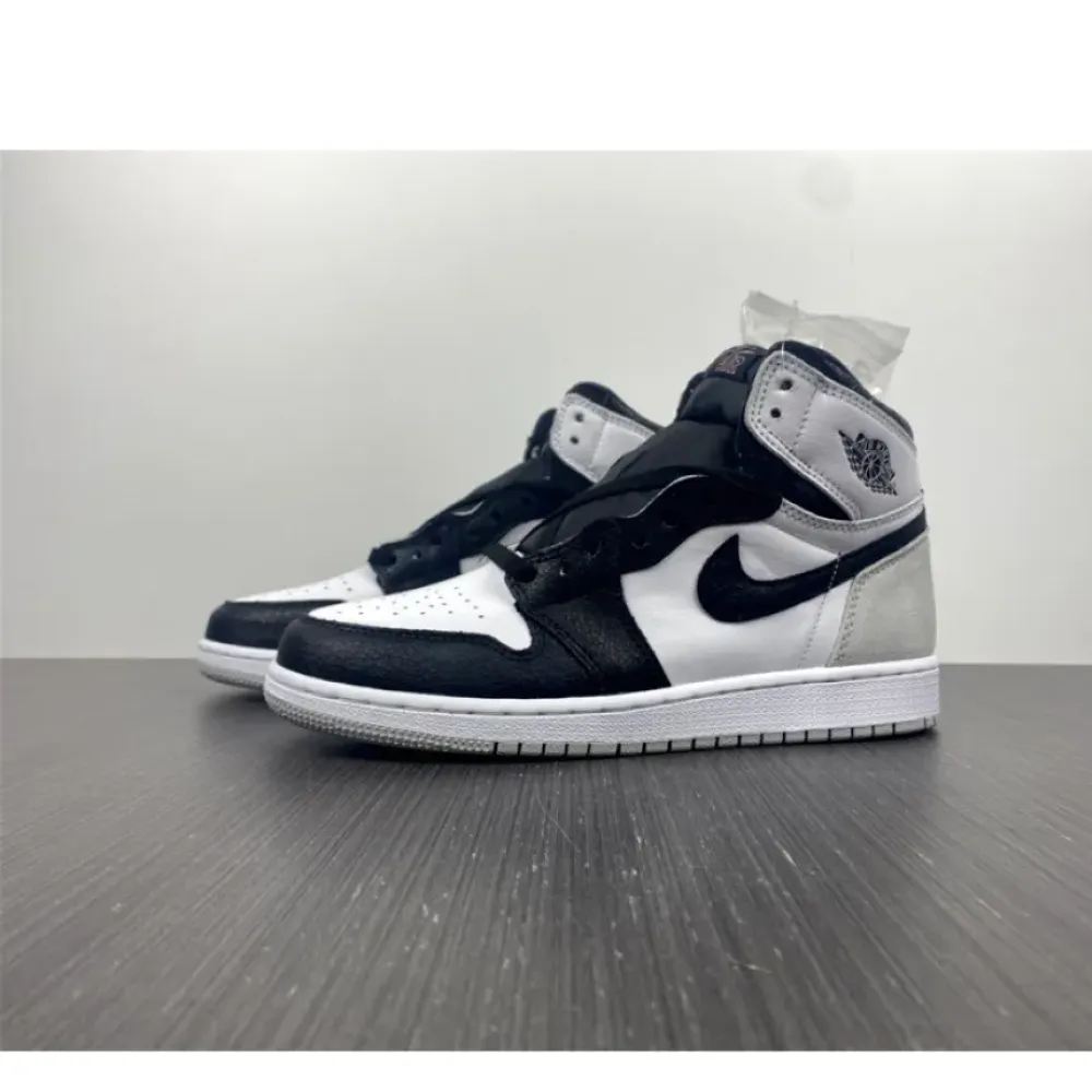 Air Jordan 1 High OG “Stage Haze” White/Black/Grey Fog  555088-108