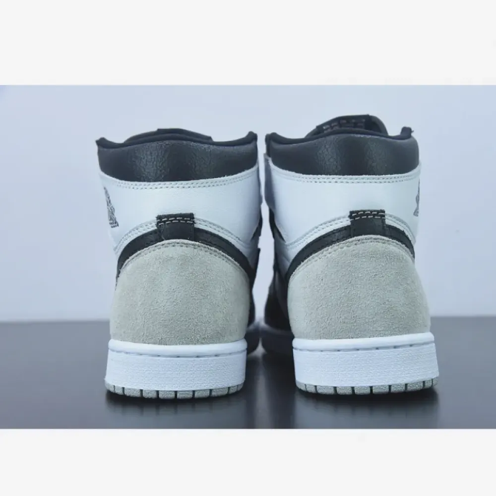 Air Jordan 1 High OG “Stage Haze” White/Black/Grey Fog  555088-108