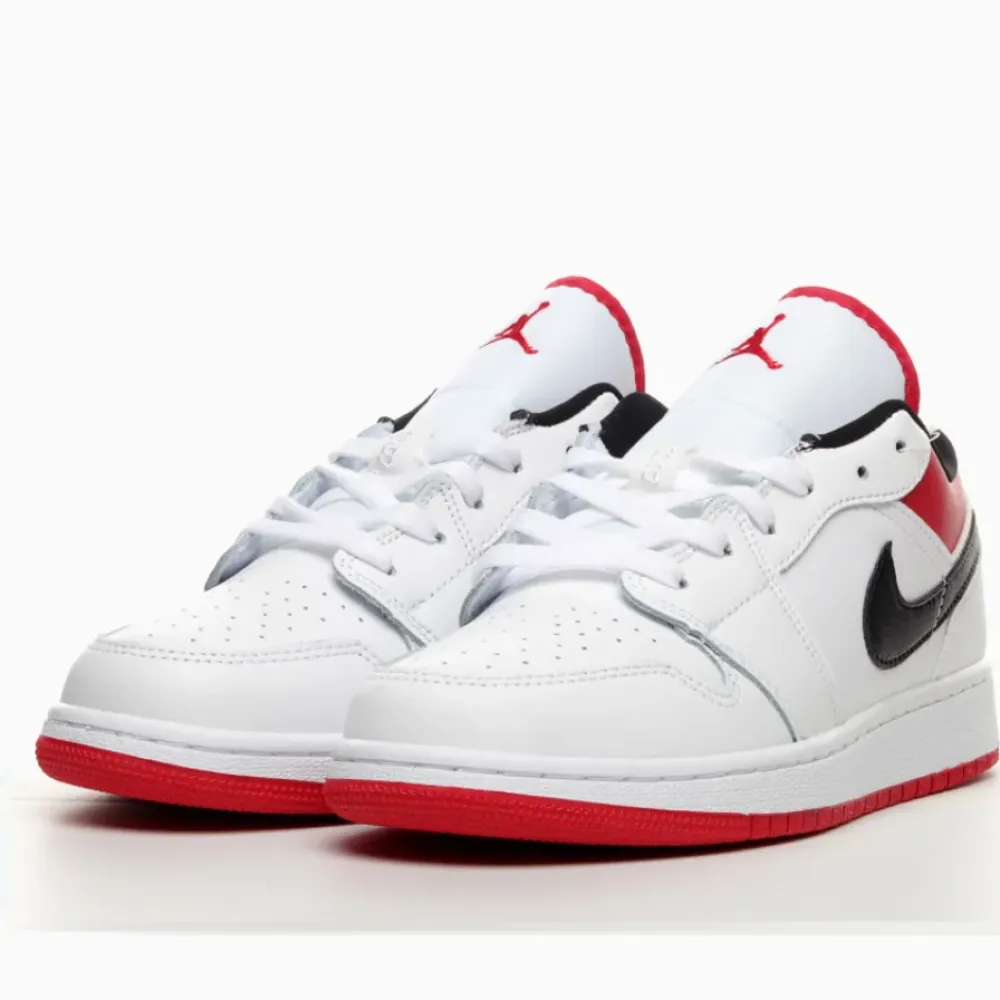 Air Jordan 1 Low ‘White Gym Red’  553560-118