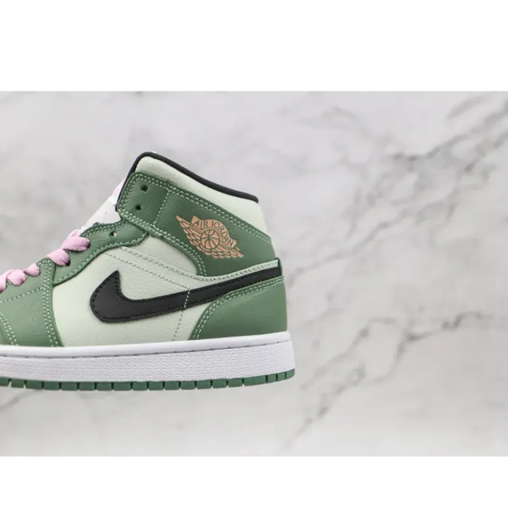Air Jordan 1 Mid SE Dutch Green/Black-Barely Green  CZ0774-300