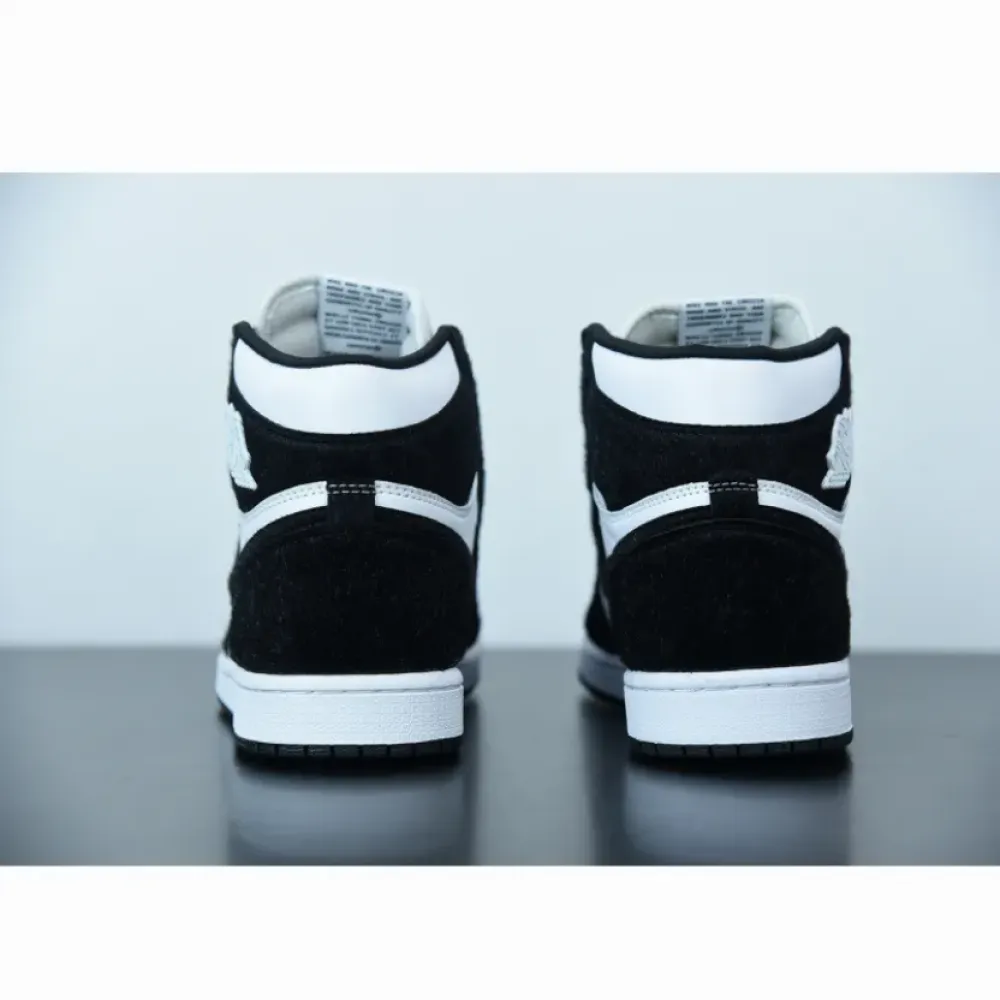 Air Jordan 1 Retro High OG ‘Panda’ Black/Black-Metallic Gold-White CD0461-007