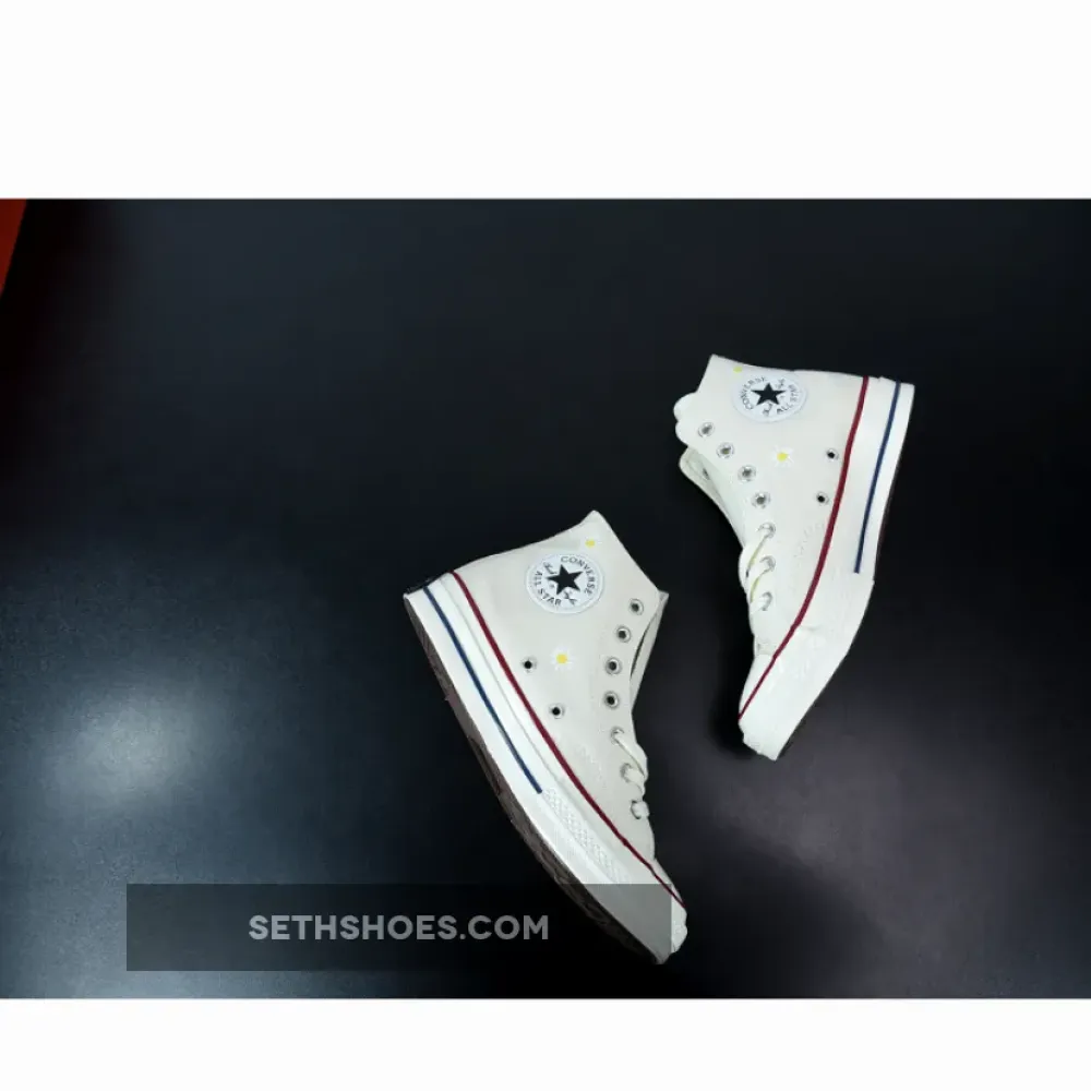 Converse Chuck 70 High Top in Parchment 162053C