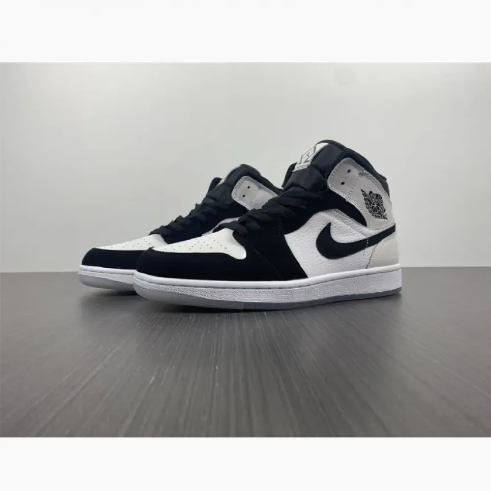 Air Jordan 1 Mid “Diamond Shorts”  DH6933-100