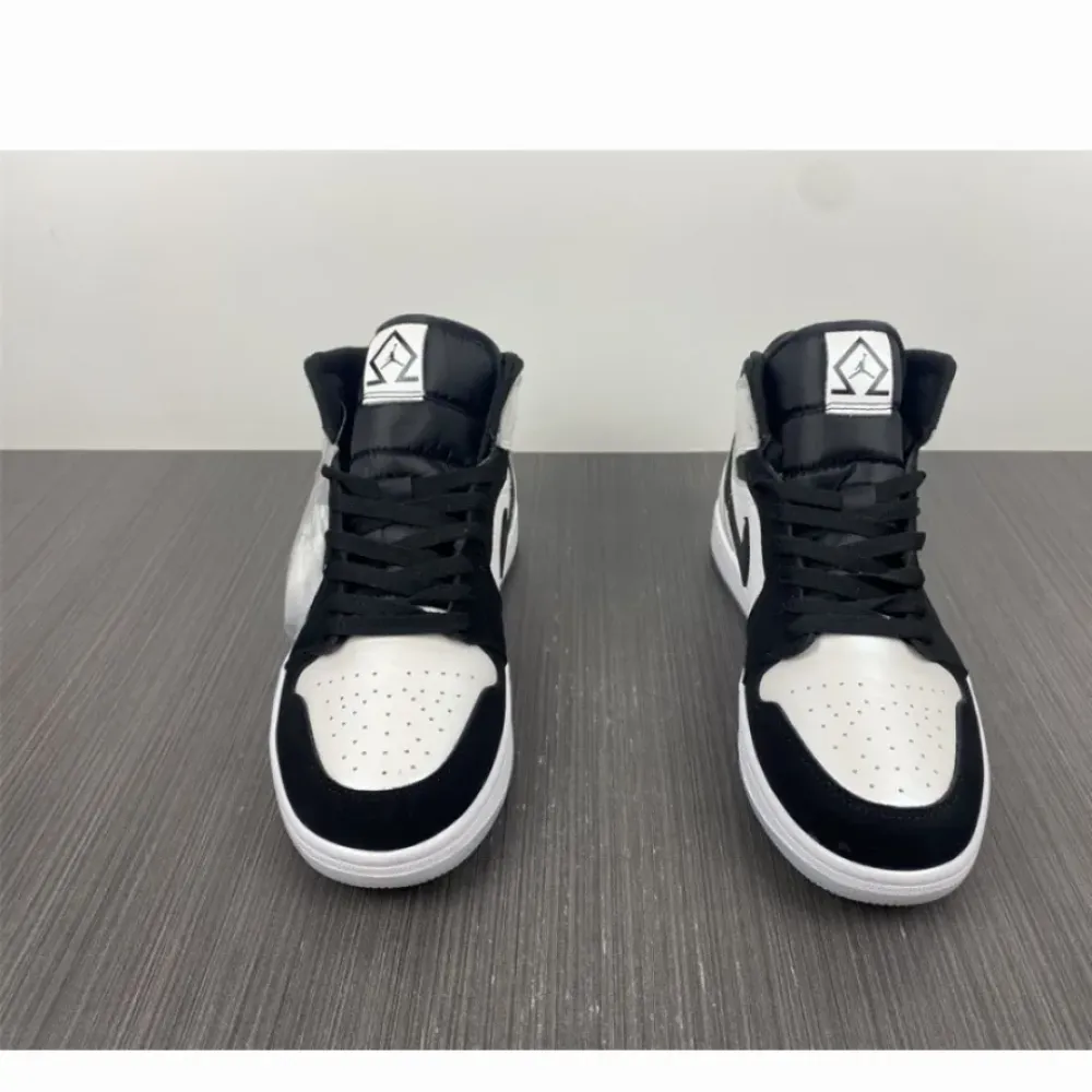 Air Jordan 1 Mid “Diamond Shorts”  DH6933-100