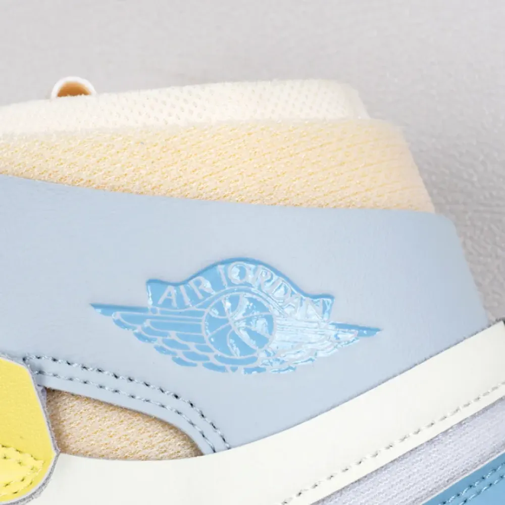 Air Jordan 1 Zoom CMFT “To My First Coach” White/Light Zitron  DJ6910-100