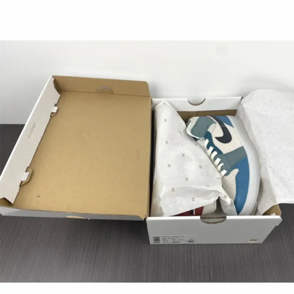 Air Jordan 1 Mid “Anti Gravity Machines”  DM9601-200