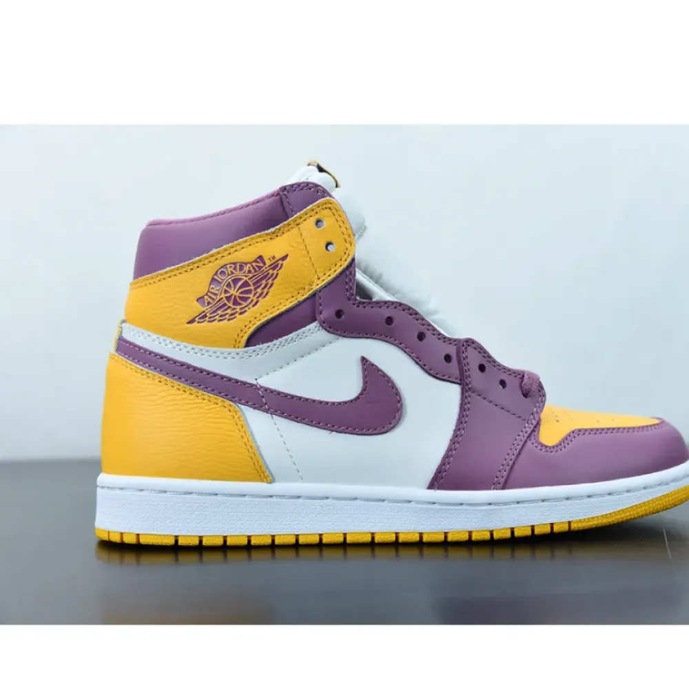 Air Jordan 1 High OG “Brotherhood” Gold/Bordeaux-White  555088-706
