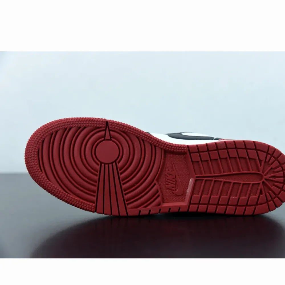 Air Jordan 1 Low “Bred Toe” White/Black-Red  553558-612