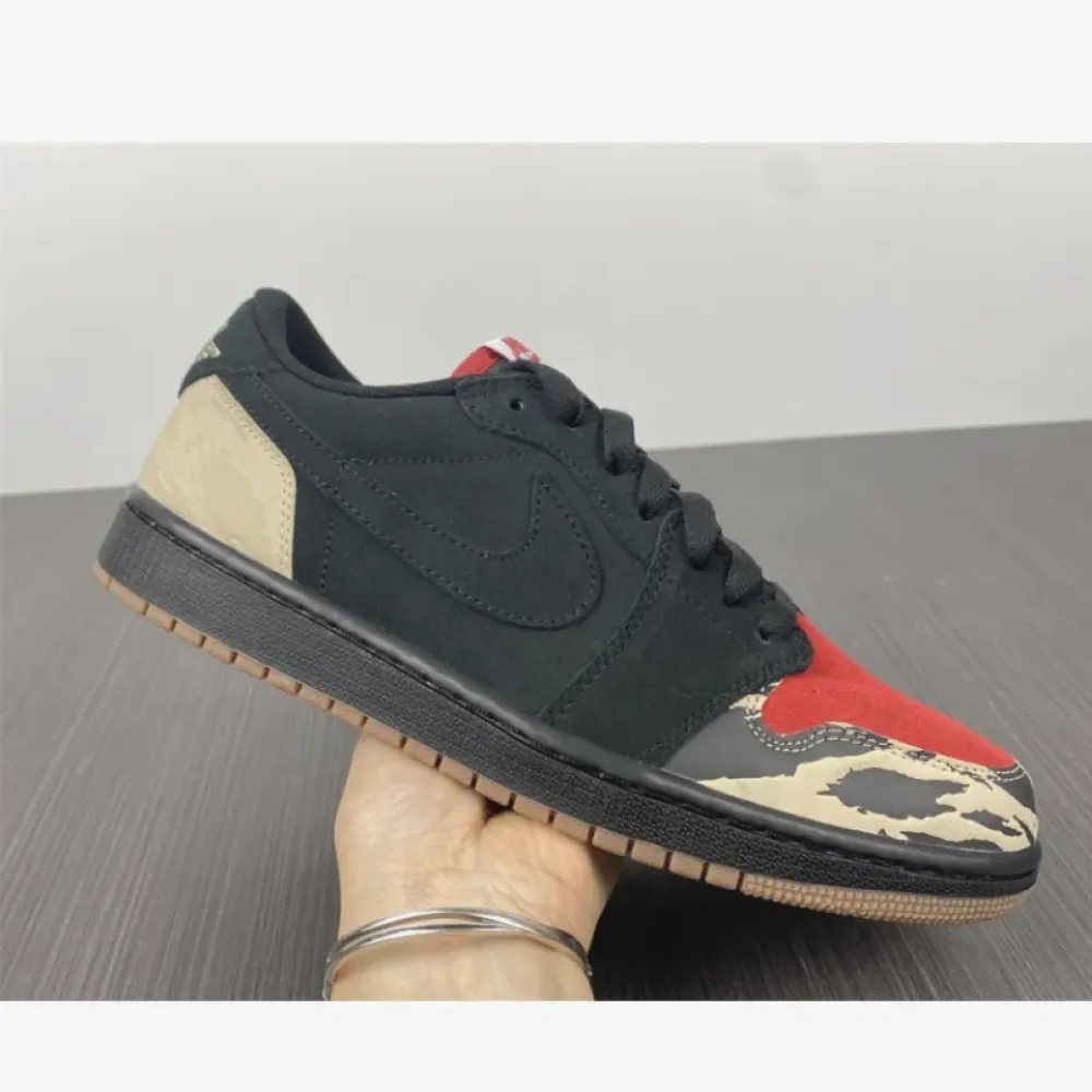 SoleFly x Air Jordan 1 Low “Carnivore”  DN3400-001