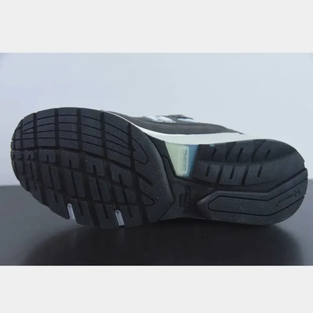 Kith Spring 2 x New Balance 992 Steel Blue M992KT