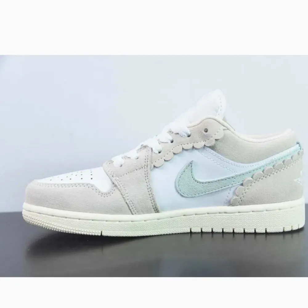 Air Jordan 1 Low GS Guava Ice/White-Pink Oxford DZ5356-800