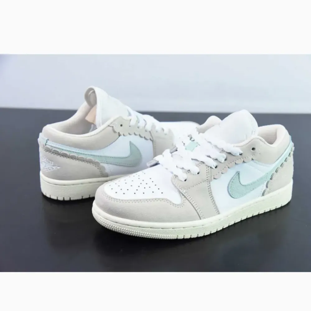 Air Jordan 1 Low GS Guava Ice/White-Pink Oxford DZ5356-800