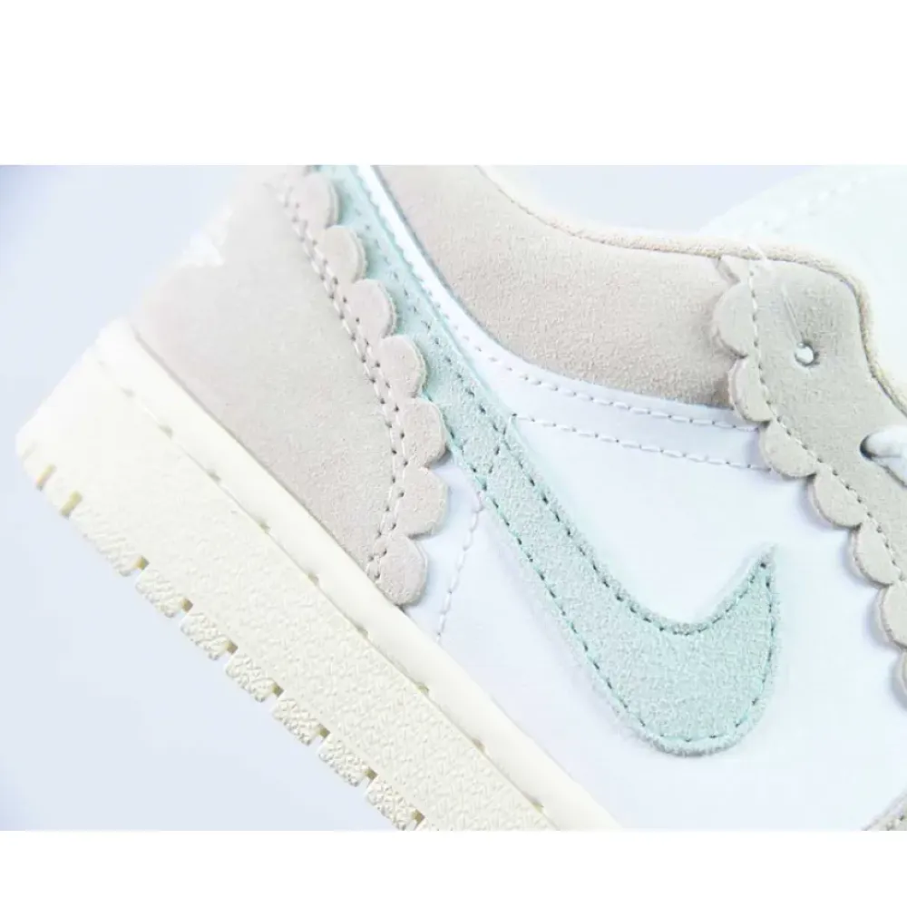 Air Jordan 1 Low GS Guava Ice/White-Pink Oxford DZ5356-800