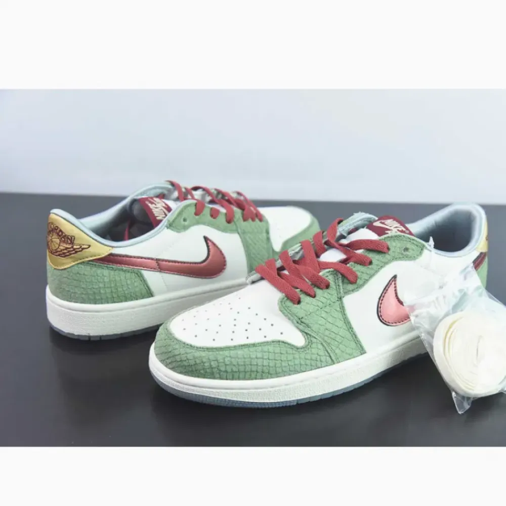 Air Jordan 1 Low OG “Year of the Dragon” FN3727-100
