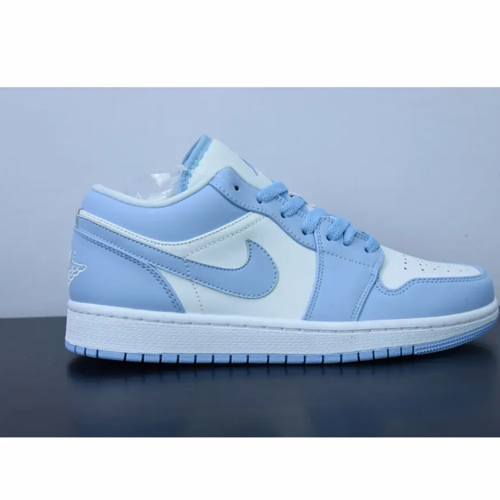 Air Jordan 1 Low “Aluminum”  DC0774-141