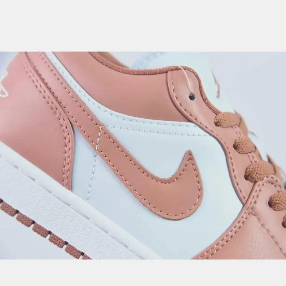 Air Jordan 1 Low Pure Platinum/Sky J Orange DC0774-080