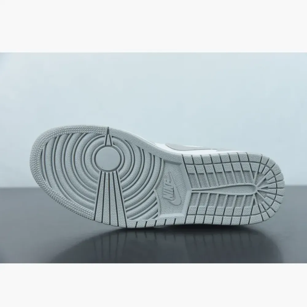 Air Jordan 1 Mid “Linen” White Tan  554724-082