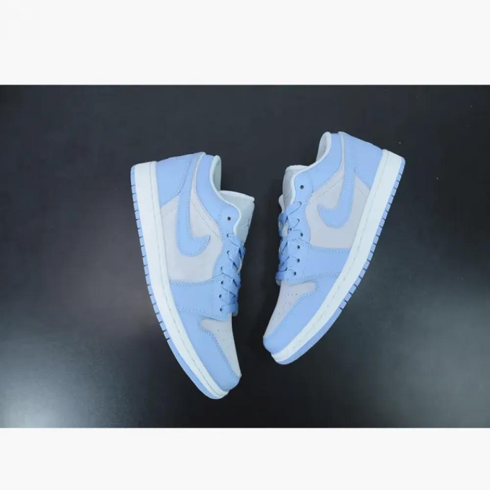 Air Jordan 1 Low “University Blue”  DC0774-050