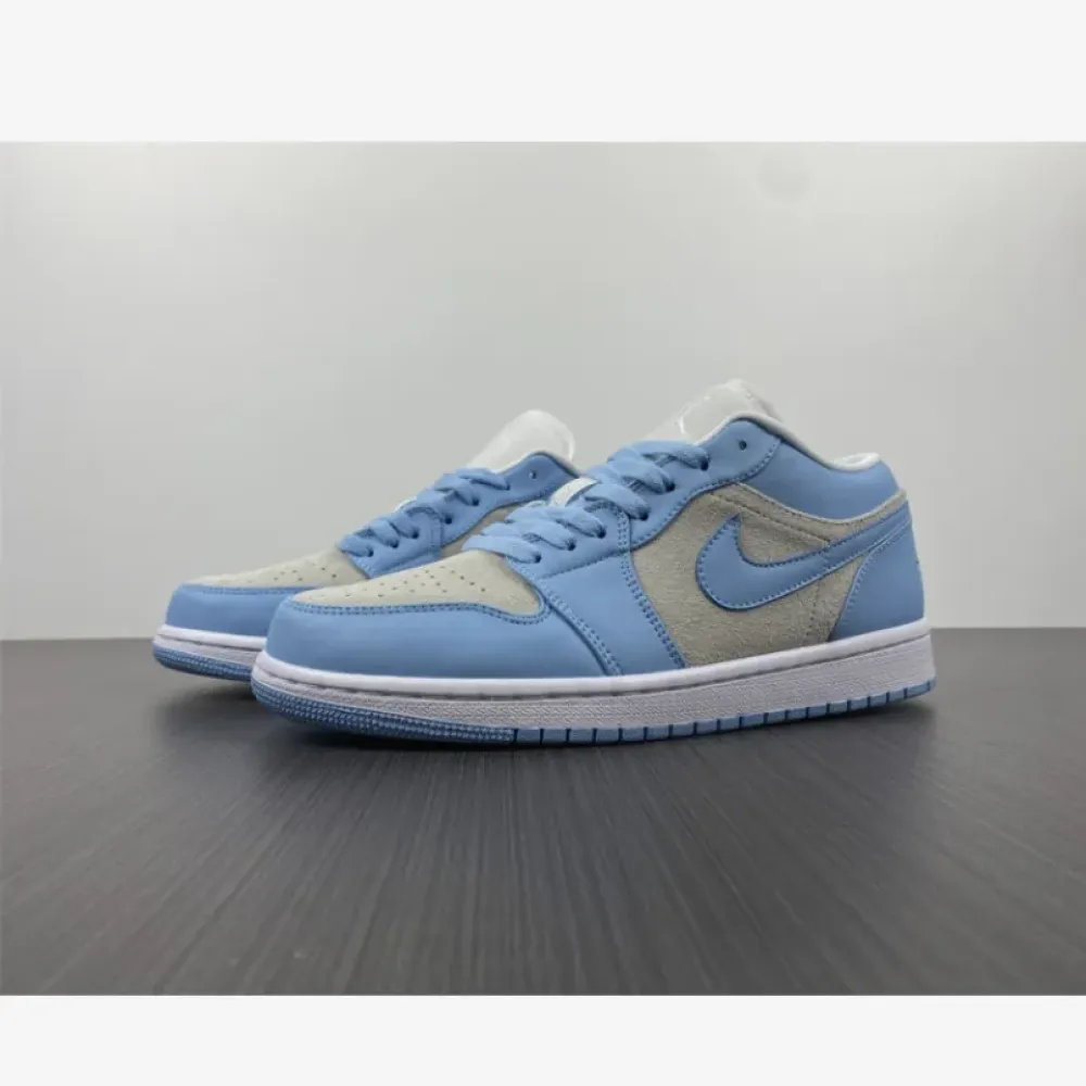 Air Jordan 1 Low “University Blue”  DC0774-050