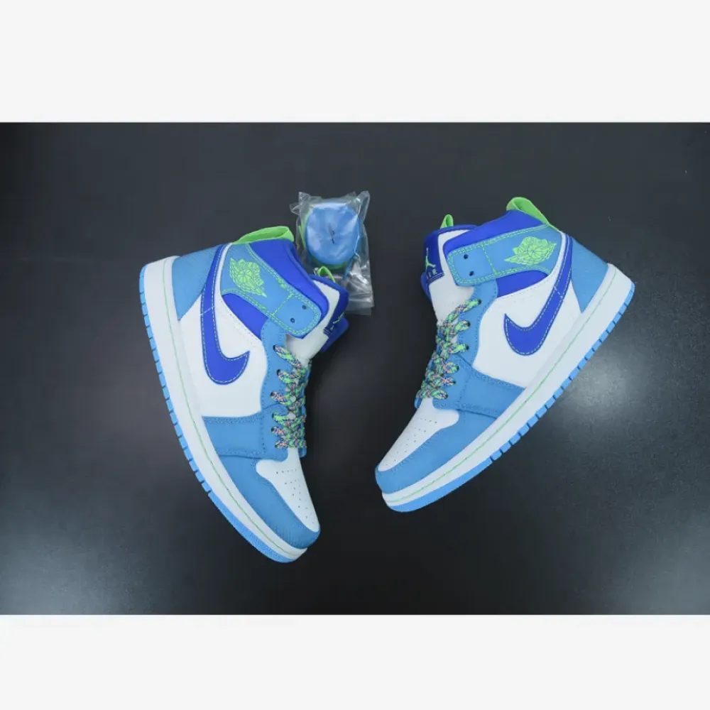 Air Jordan 1 Mid “Outdoor-Themed” White Blue Green  DA8010-400