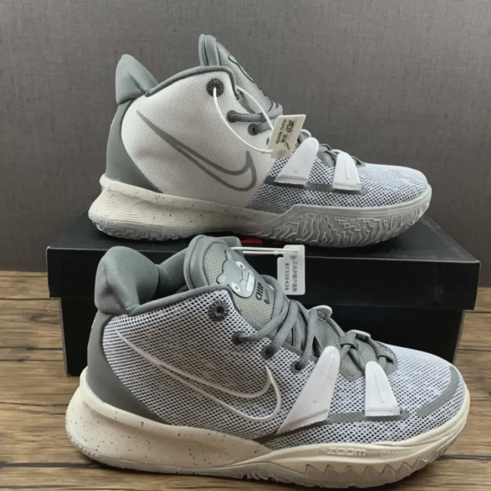 Nike Kyrie 7 “Chip” Light Smoke Grey  DB5624-011