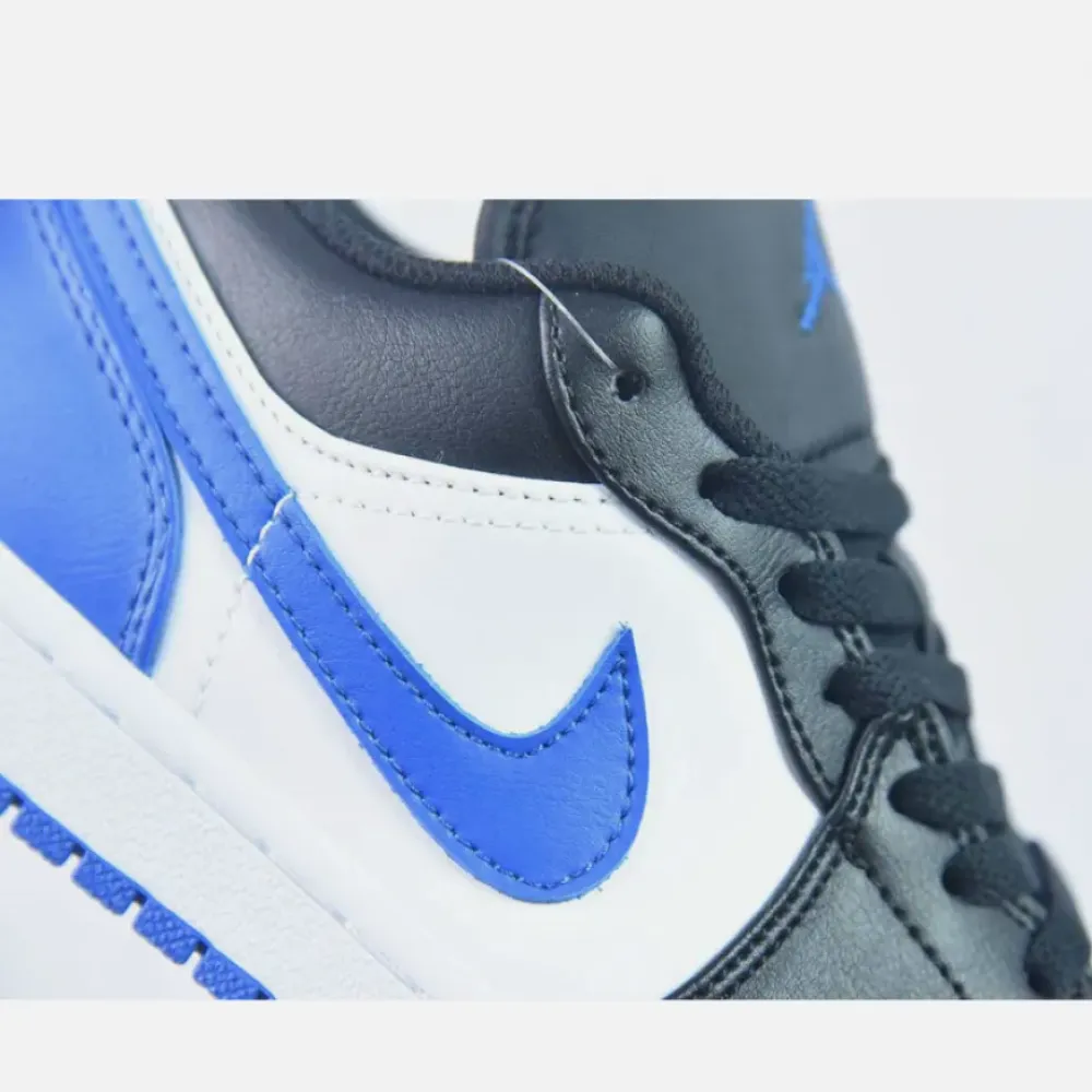 Air Jordan 1 Low ‘Royal Toe’  553560-140