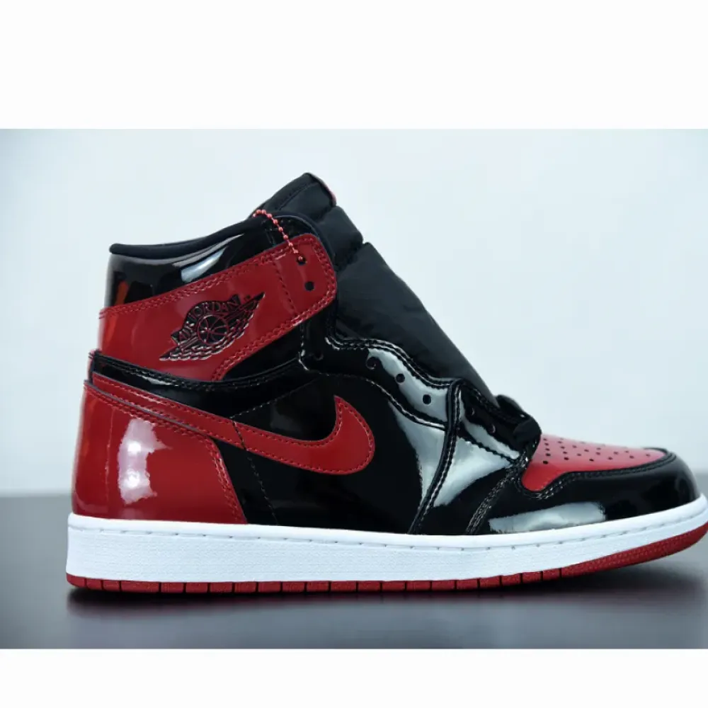 Air Jordan 1 High OG “Bred Patent” Black/White-Varsity Red 555088-063