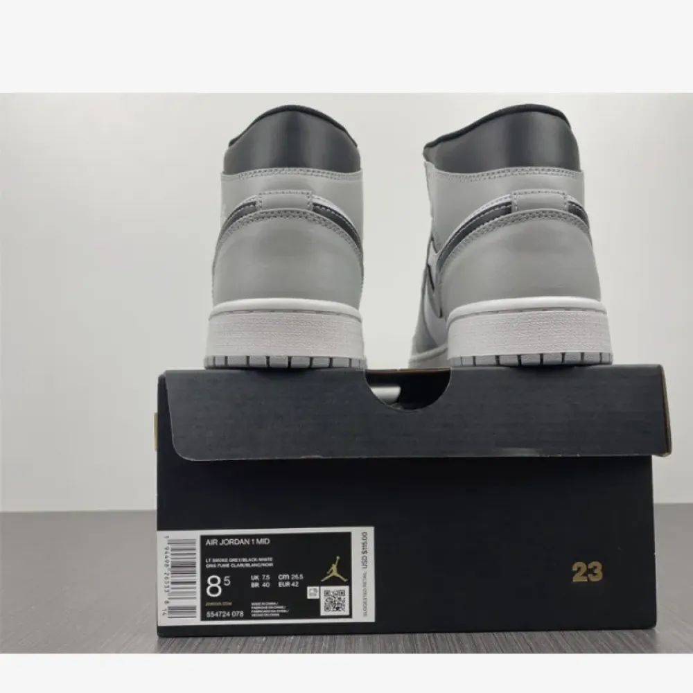 Air Jordan 1 Mid Light Smoke Grey/White  554724-078