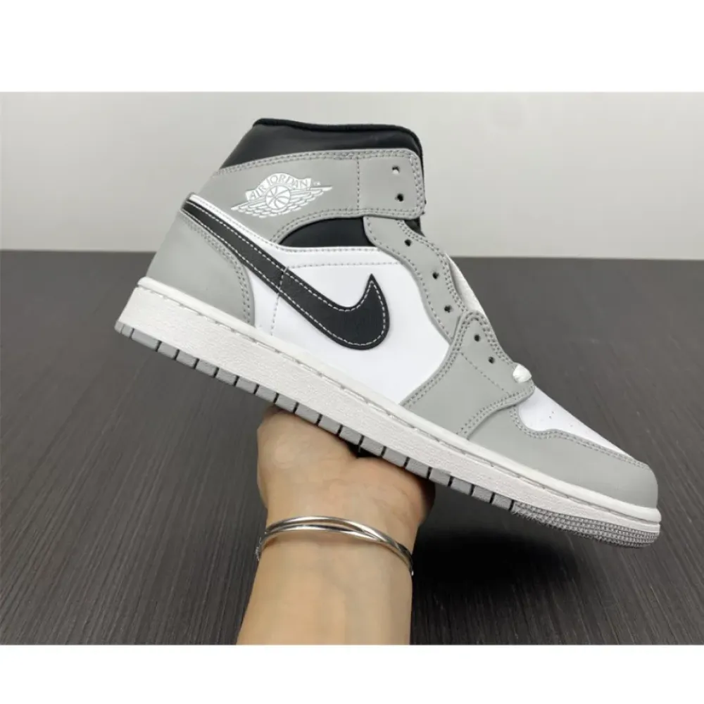 Air Jordan 1 Mid Light Smoke Grey/White  554724-078