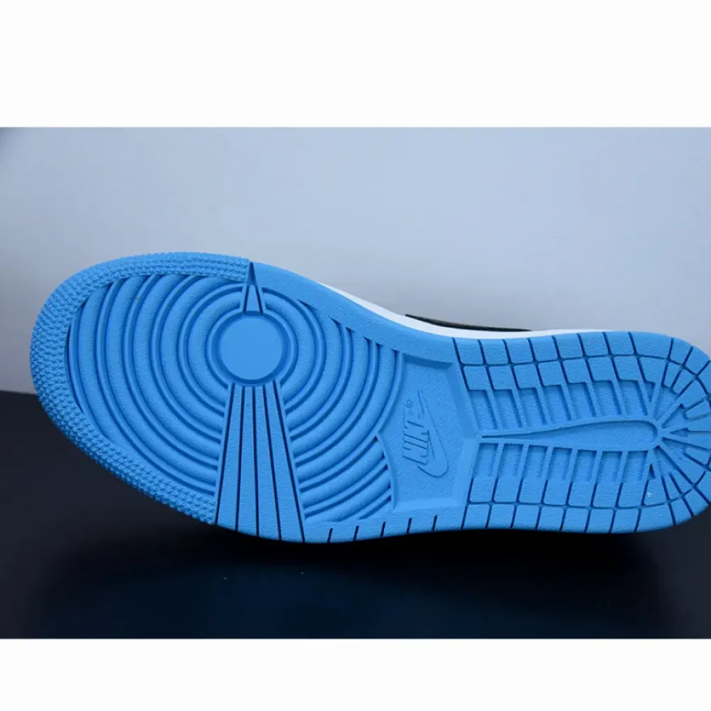 Air Jordan 1 Low OG ‘UNC’ White/Dark Powder Blue-Black  CZ0790-104
