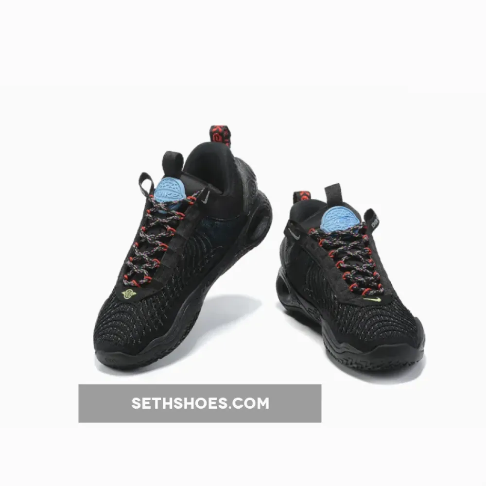 Nike Cosmic Unity Black/White-Ghost  DA6725-003