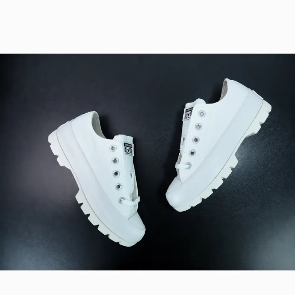 Converse Lugged Canvas Chuck Taylor All Star Low Top Triple White  567680C