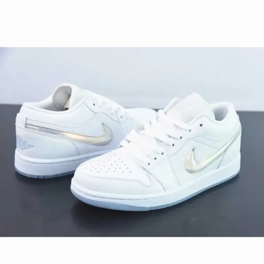 Air Jordan 1 Low ‘Glitter Swoosh’ White  FQ9112-100