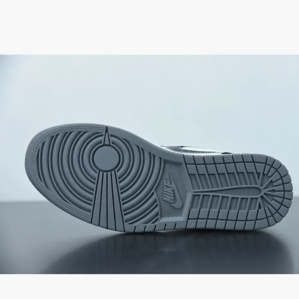 Air Jordan 1 Retro Low Black/White-Wolf Grey-Infrared 23 553558-029