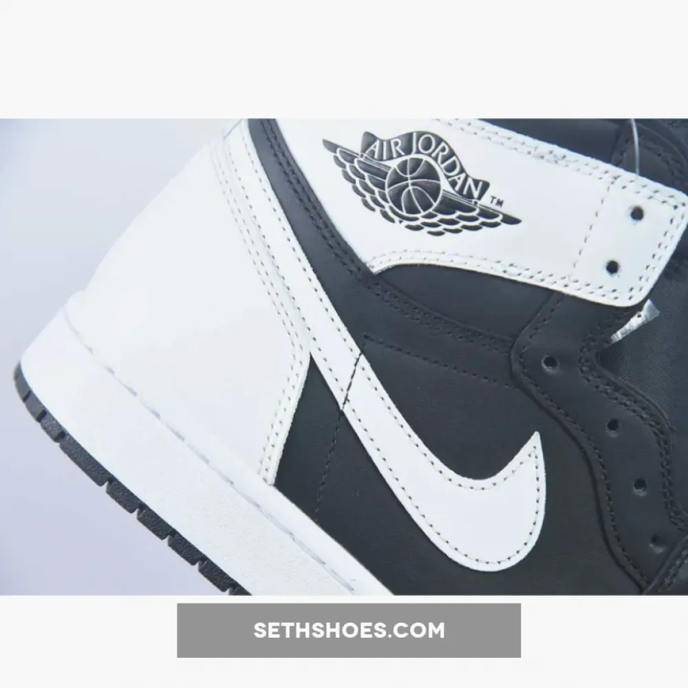 Air Jordan 1 High OG ‘Reverse Panda’  DZ5485-010