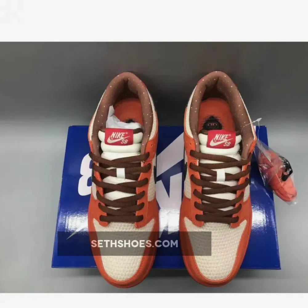 Nike SB Dunk Low Orange Hemp/Black-Sail 313170-101