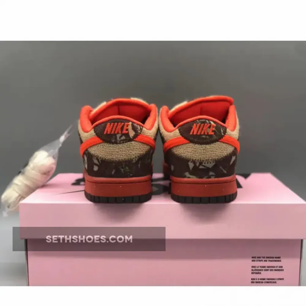 Nike SB Dunk Low “Hunter Reese Forbes” 304292-281