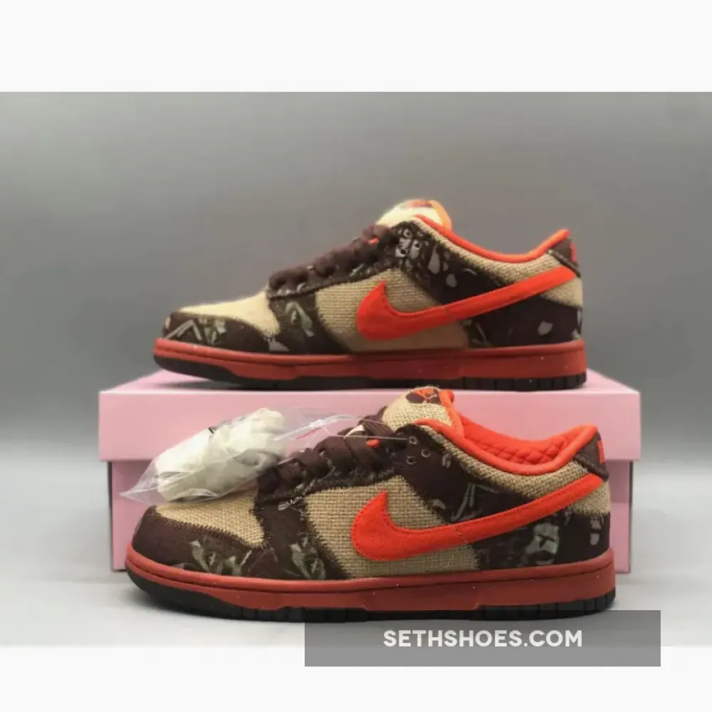 Nike SB Dunk Low “Hunter Reese Forbes” 304292-281