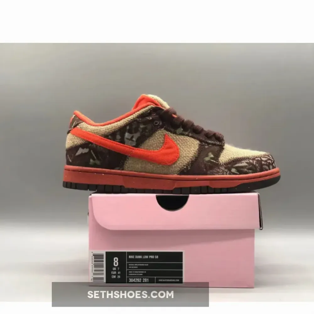 Nike SB Dunk Low “Hunter Reese Forbes” 304292-281