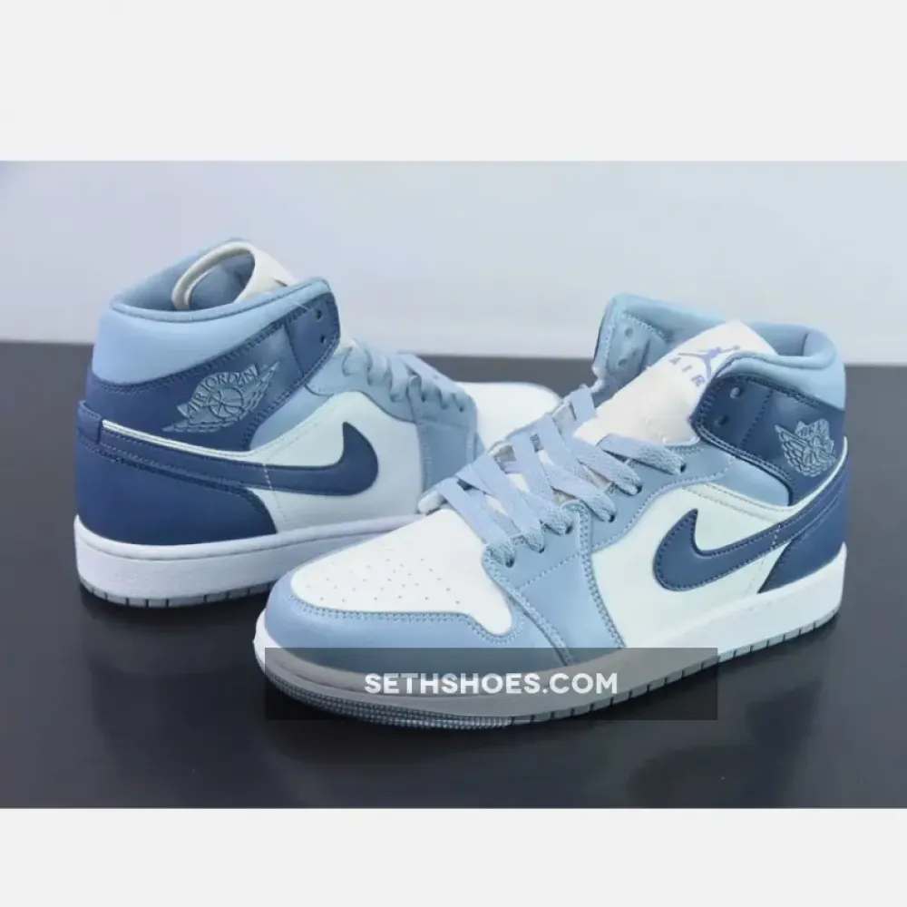 Air Jordan 1 Mid Two-Tone Blue  BQ6472-140