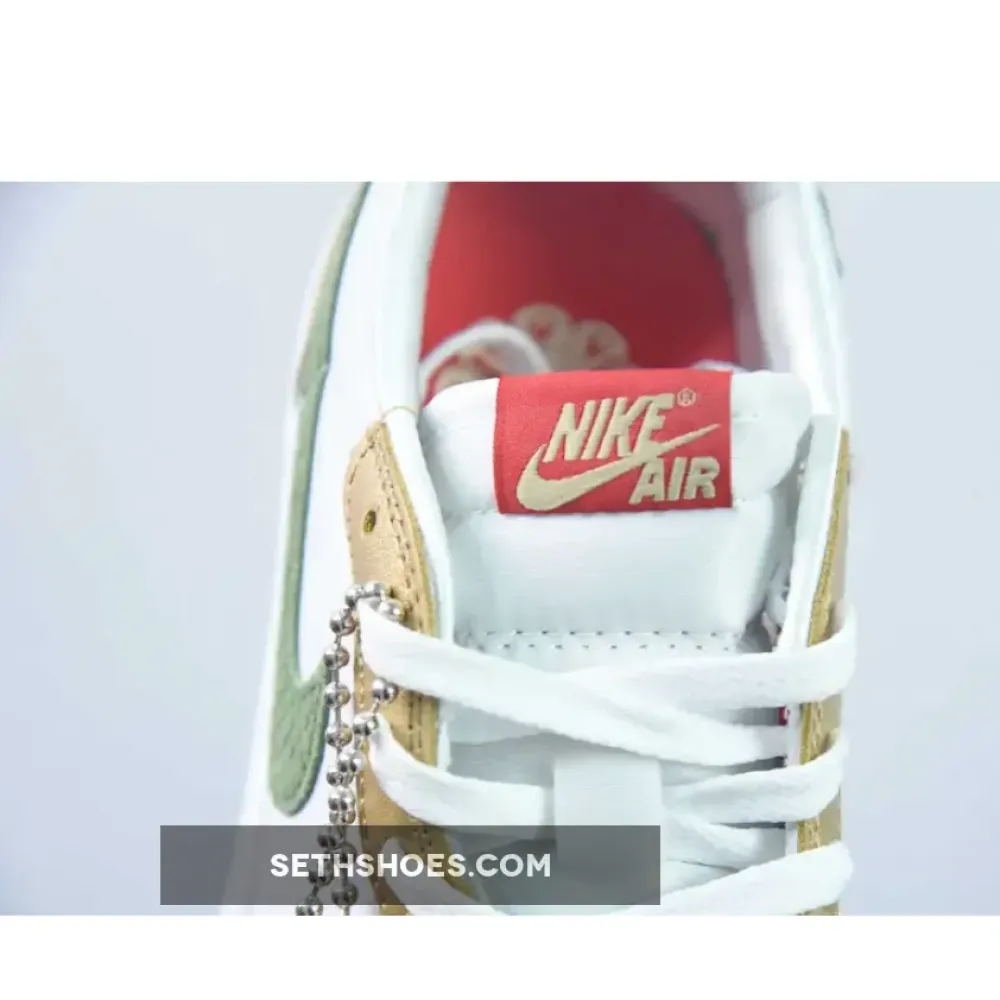 Air Jordan 1 Low OG “Year of the Dragon” Sail/Metallic Gold Grain FQ6593-100